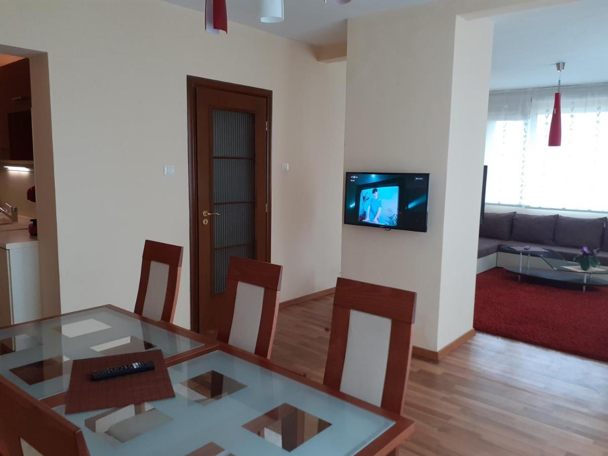 Statevi Guest Apartment เวลินกราด ภายนอก รูปภาพ